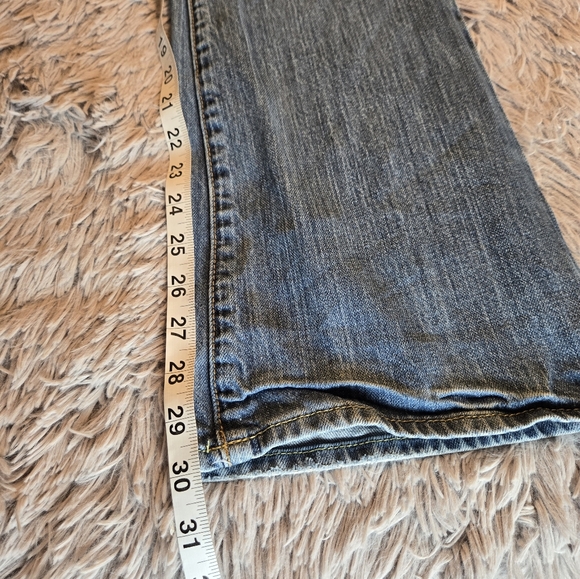 X2 Regular Rise Curvy W31 Flare Leg Jeans Size 6 - Picture 10 of 14